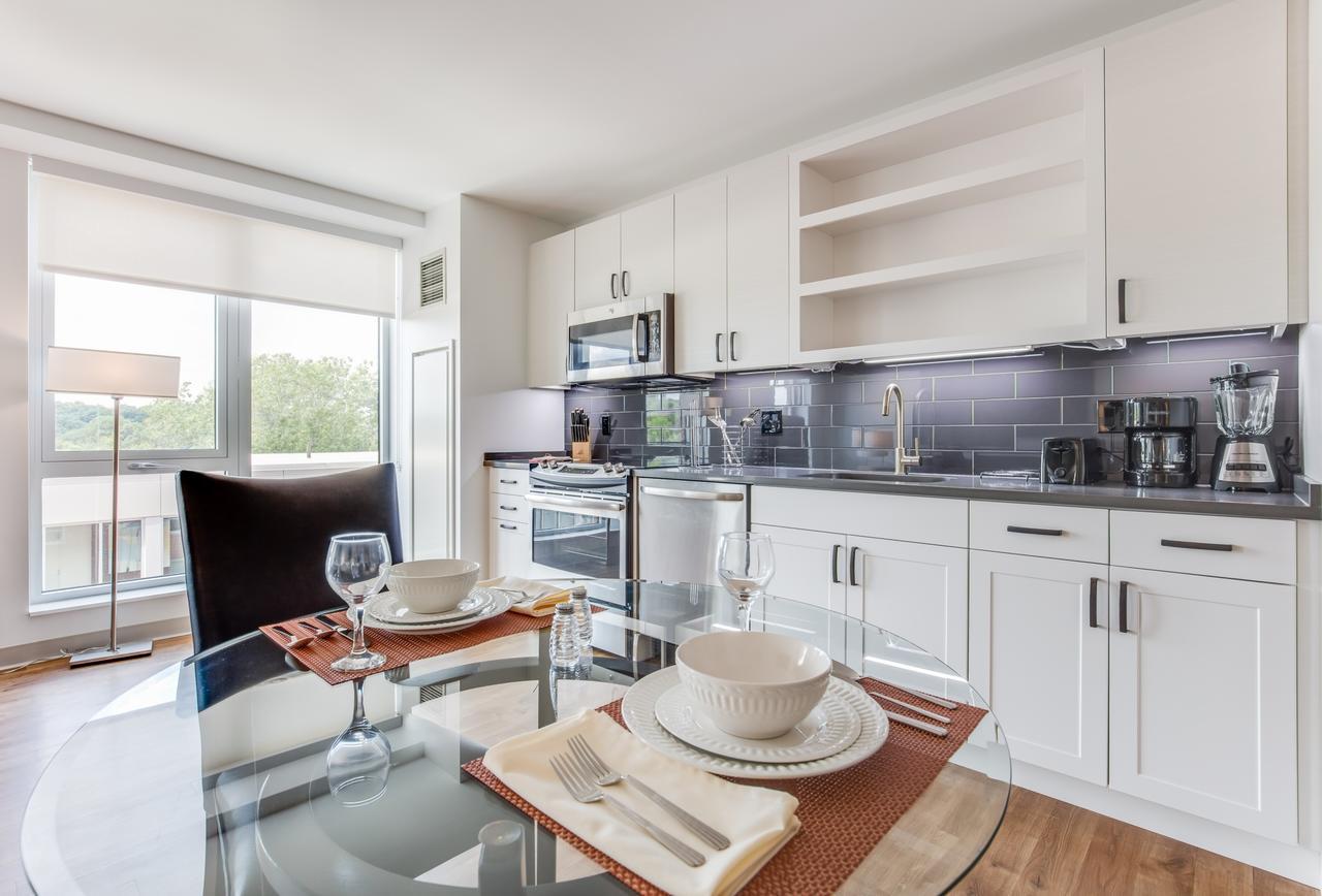 Global Luxury Suites Longwood Medical Бруклин Номер фото